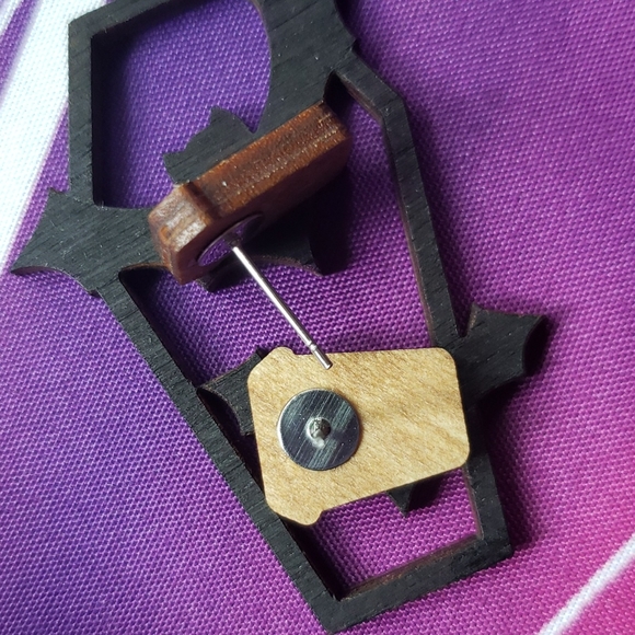 🎃☕ Pumpkin spice latte laser cut wood stud earrings - Picture 4 of 6